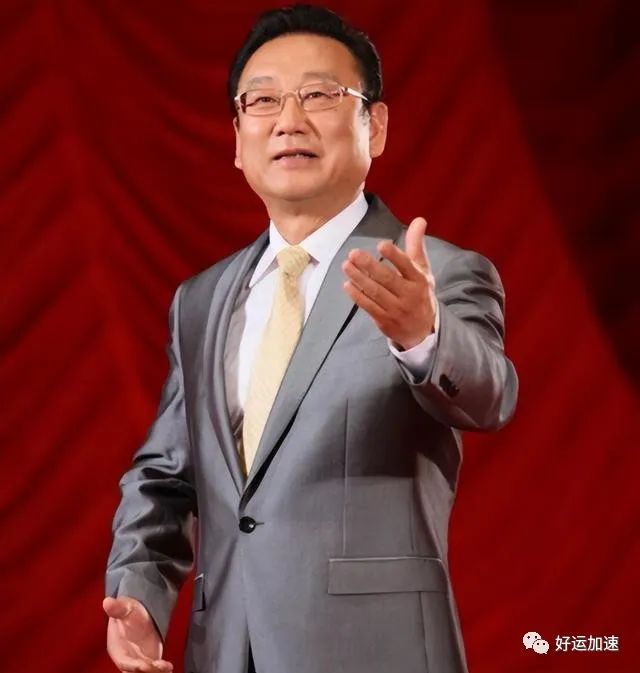 76岁歌唱家蒋大为演出价格曝光，颠覆了网友的三观，人设崩塌