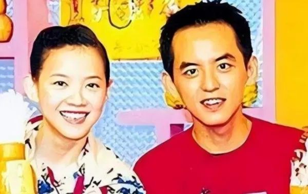 曾宝仪男友林明谦近况曝光，头发泛白尽显老气，相恋19年未婚未育  第5张