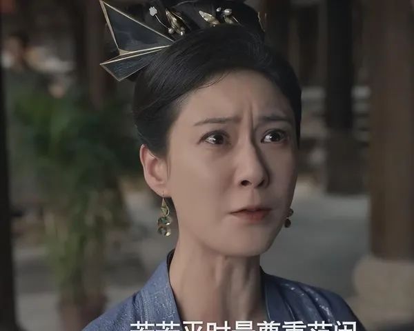 “整容脸”上镜有多垮？高颜值被打回原形，张艺谋说的一点都没错  第5张