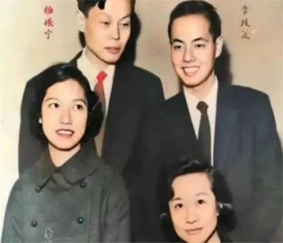 1951年，杨振宁一家三口在美国，杜致礼气质不凡，不愧是名将之女