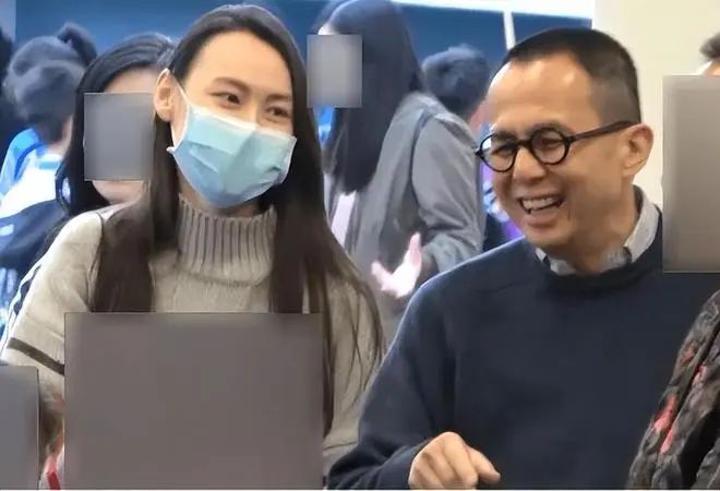 梁洛施自称恋爱脑，不后悔为李泽楷生孩子，目前3个儿子催着她恋爱