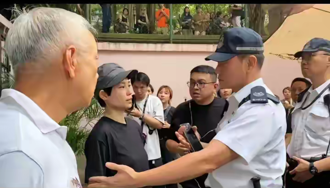 “港独”艺人何韵诗又出来刷存在感了，因涉嫌违法行为再受警方调查