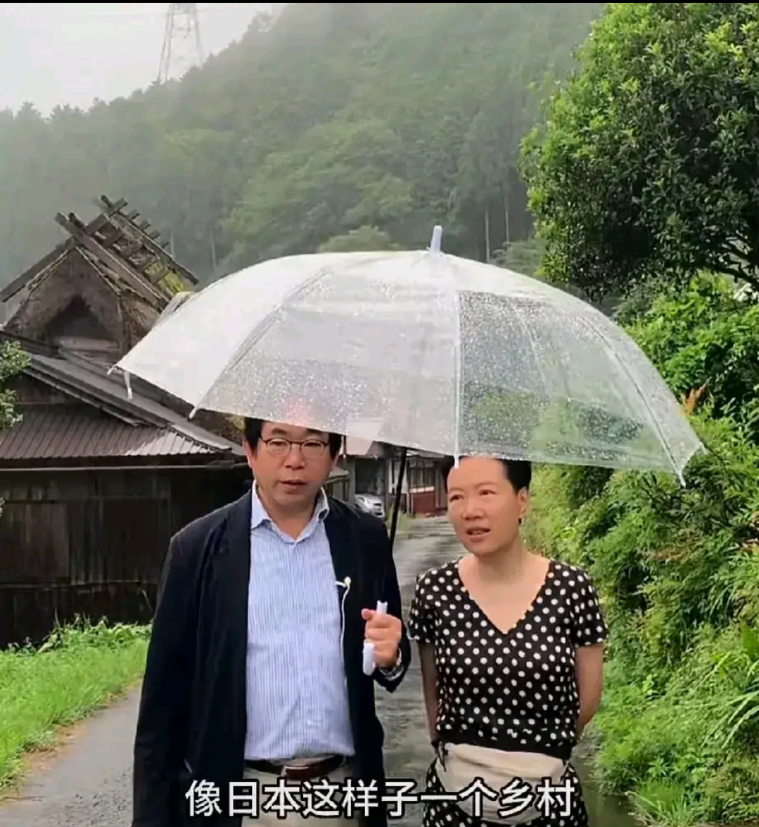 叶檀恢复的真不错，竟然跑在日本去探访农村生活去了