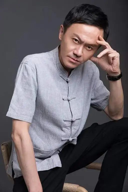 《承欢记》许凯爸爸《春色寄情人》李现师父，56岁的他演技真绝  第8张