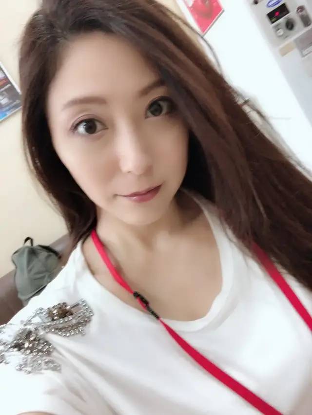 白木优子Yuko Shiraki