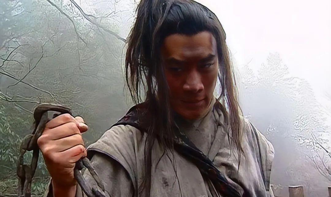 他是害死武大郎的元凶，心肠歹毒无比，却骗过了武松得以幸免