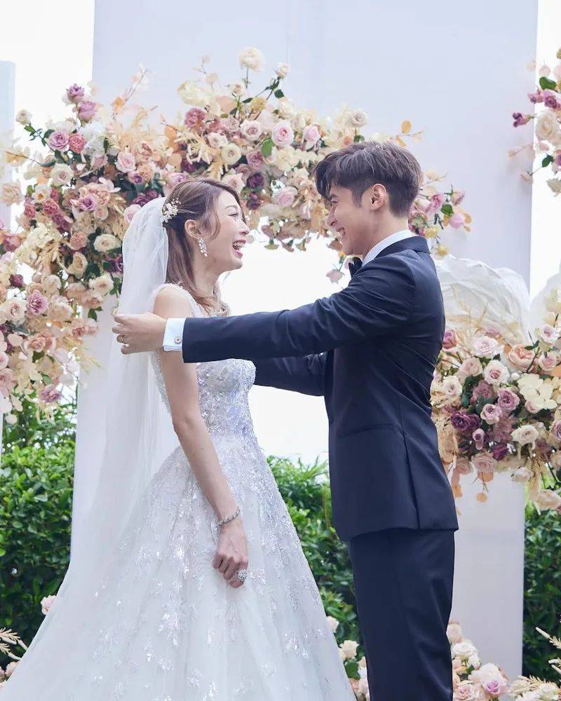 TVB女星一周年婚礼告白，怀孕23周最美产妇！